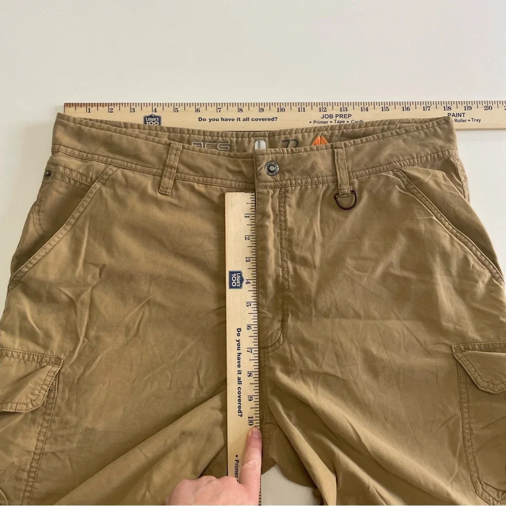 Nike ACG Vintage Convertible Khaki Cargo Pants, 36x32
